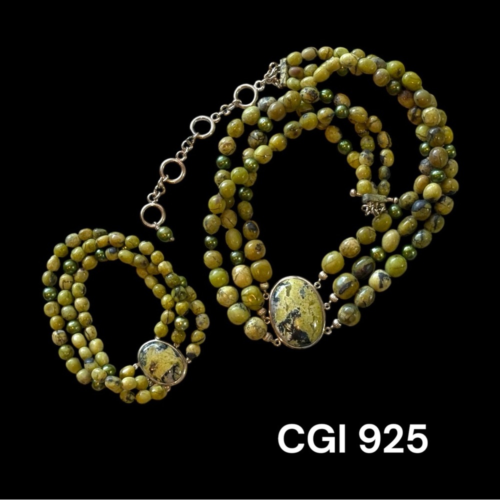 Stunning Vintage CGI 925 Silver green Jasper? Necklace & bracelet set!